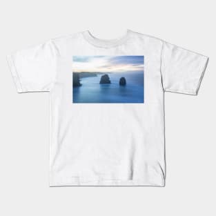 Gog and Magog from the 12 Apostles, Port Campbell National Park, Victoria, Australia. Kids T-Shirt